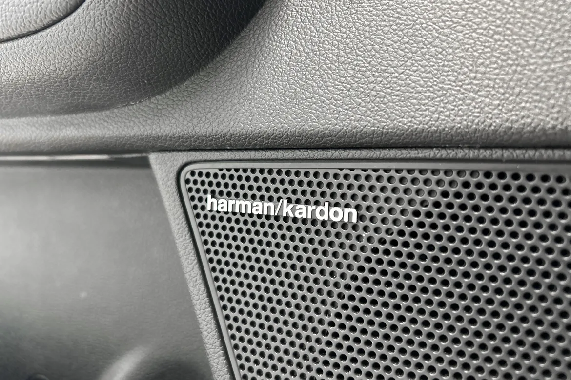picture of a car