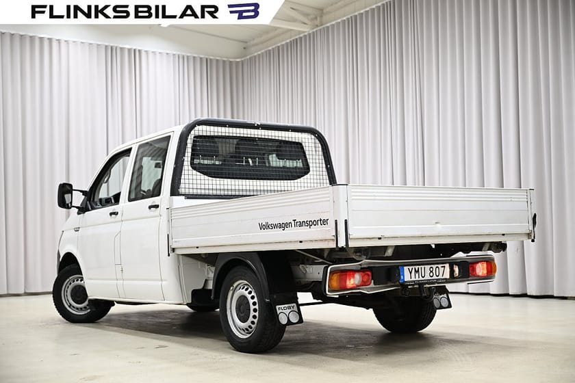 Bild 4 av Volkswagen Transporter Chassi Dubbelhytt 2.0 TDI 102HK Dubbelhytt|Flak|Drag|Värmare|Leasebar