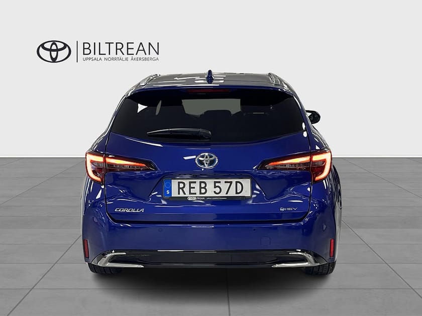 Bild 5 av Toyota Corolla Touring Sports Hybrid 1,8 Style Pluspaket Vinterhjul