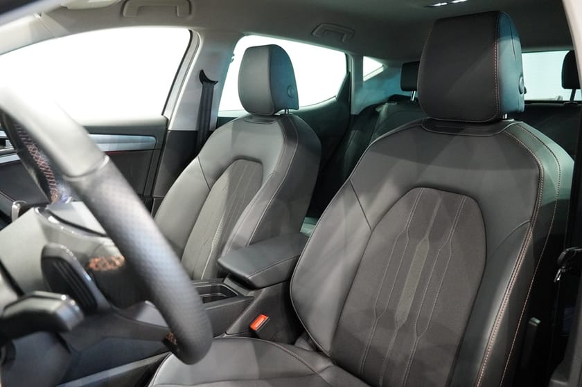Bild 4 av CUPRA Leon 1.5 eTSI 150 hk AUT KAMERA