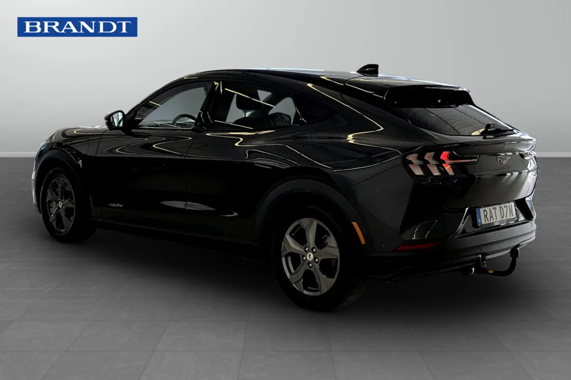 Ford Mustang Mach-E Standard Range