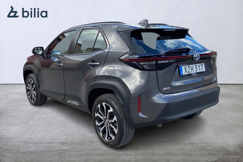 Bild 3 av Toyota Yaris Cross Hybrid AWD-i 1,5 Active Plus Keyless Parkeringssensorer