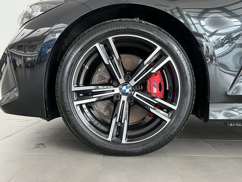 Bild 4 av BMW 320d xDrive Touring M Sport Pro Rattvärme Drag ParkAssist