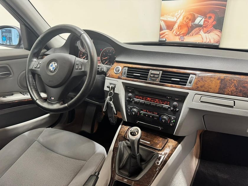 Bild 2 av BMW 325i Sedan Advantage, Comfort Euro 4