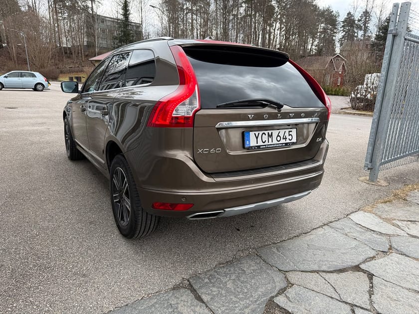 Bild 3 av Volvo XC60 D4 190HK AUTOMAT SUMMUM / VÄRMARE / 1 ÄGARE