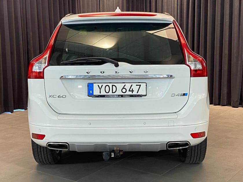 Bild 2 av Volvo XC60 D4  AWD AUT Momentum / Polestar optim. / Drag / Värmare