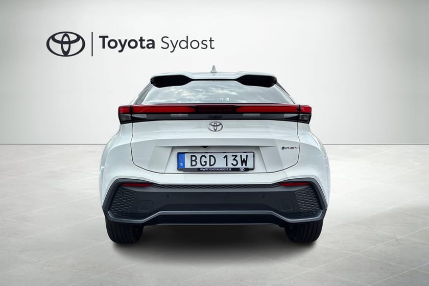 Bild 4 av Toyota C-HR PHEV 2.0 Laddhybrid FWD Style Teknikpaket Automat Navigation Rattvärme Backkamera
