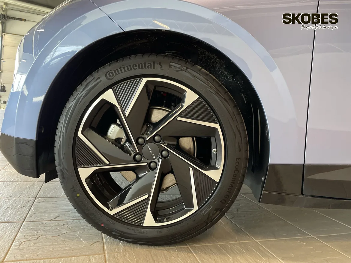 Lynk & Co 02 EV