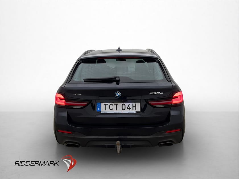 Bild 5 av BMW 530e xDrive Touring 530 M Sport Cockpit Pano Kamera Skinn Drag HiFi