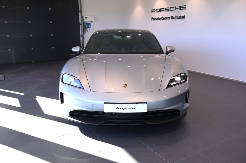 Bild 2 av Porsche Taycan 4 / DEMO / VAT / LEASEBAR