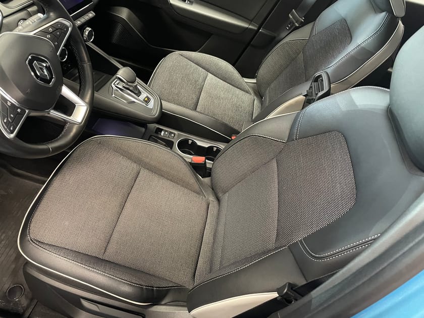 Bild 4 av Renault Captur E-TECH Plugin-Hybrid 160 PHEV Intens A