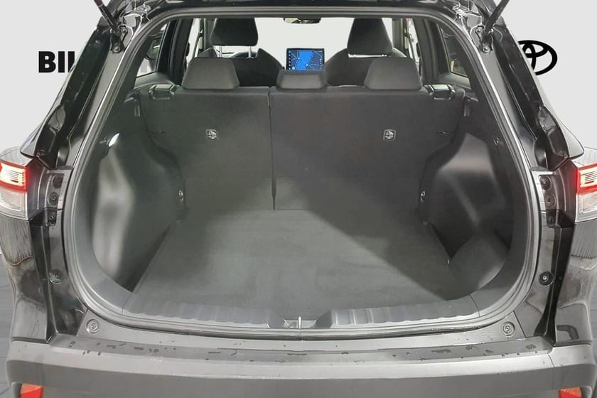 Bild 5 av Toyota Corolla Cross Hybrid AWD-i 2,0 STYLE DRAG V-HJUL