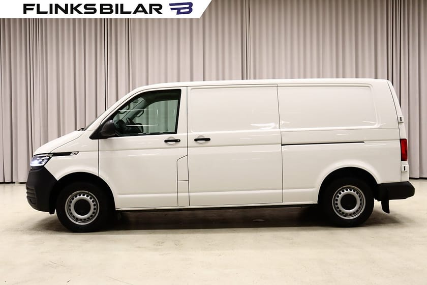Bild 2 av Volkswagen Transporter DSG 150HK L2|LED|Drag|Värmare|Momsbil
