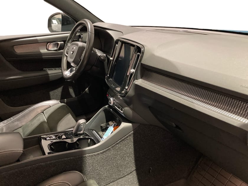 Bild 4 av Volvo XC40 Recharge T5 R-Design