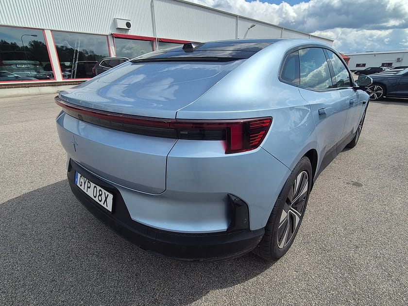 Bild 3 av Polestar 4 Long Range Single Motor Elbil 272HK Pilot Plus Panorama