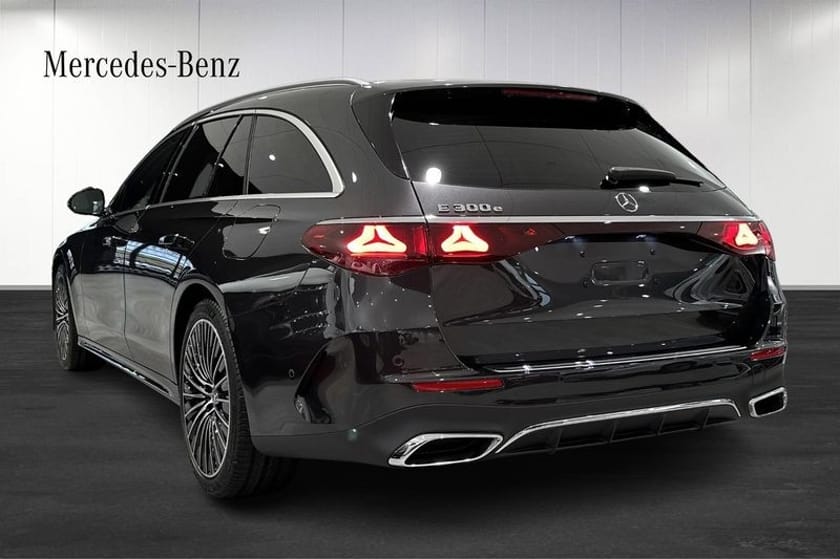 Bild 5 av Mercedes-Benz E 300 T e AMG line  Drag  Superscreen OMG leverans