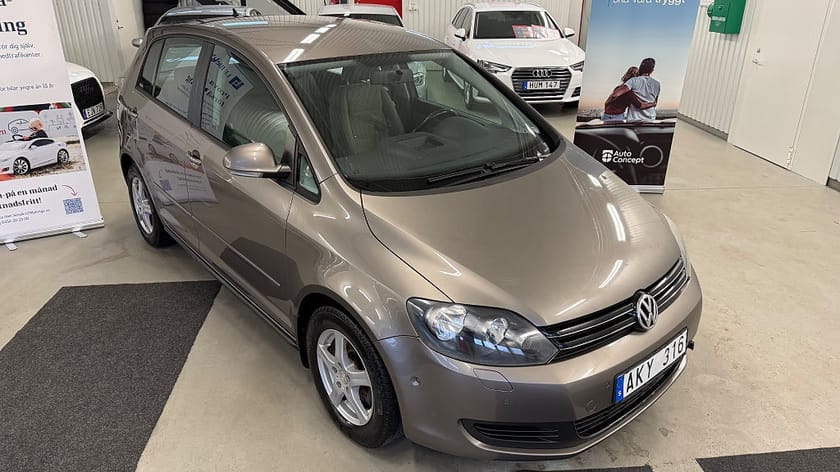 Bild 2 av Volkswagen Golf Plus 1.6 TDI BMT DSG Auto,105hk låga mill * Full servad *