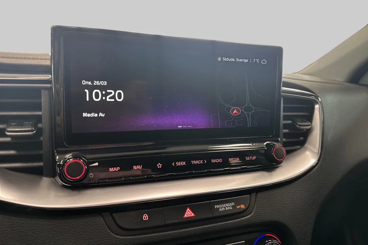 picture of a car