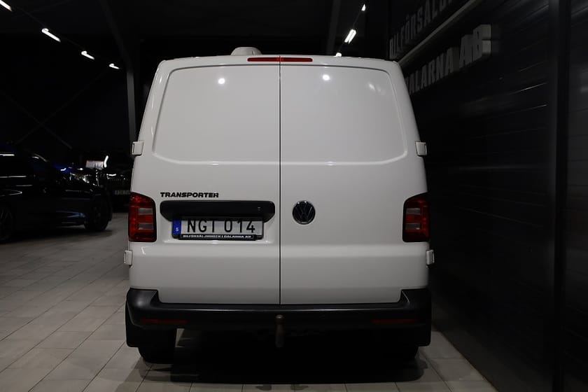 Bild 5 av Volkswagen Transporter T32 2.0 TDI 150HK Euro 6 VÄRMARE/DUBBELDÖRR/AUTO