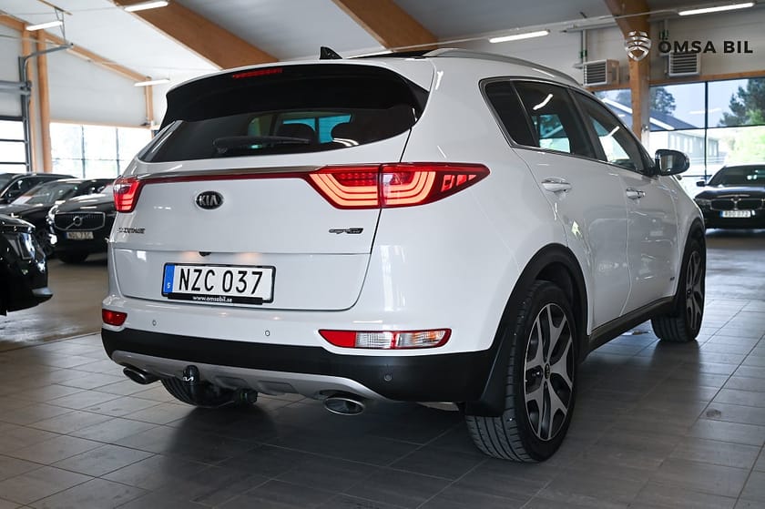Bild 4 av Kia Sportage 2.0 CRDi AWD GT-Line Drag Panorama 185hk