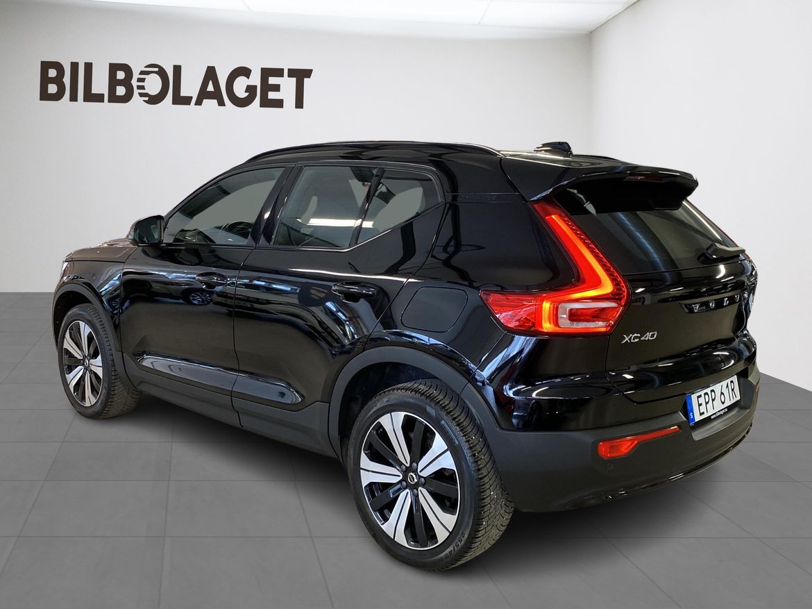Volvo XC40 2023 - miniatyr 3