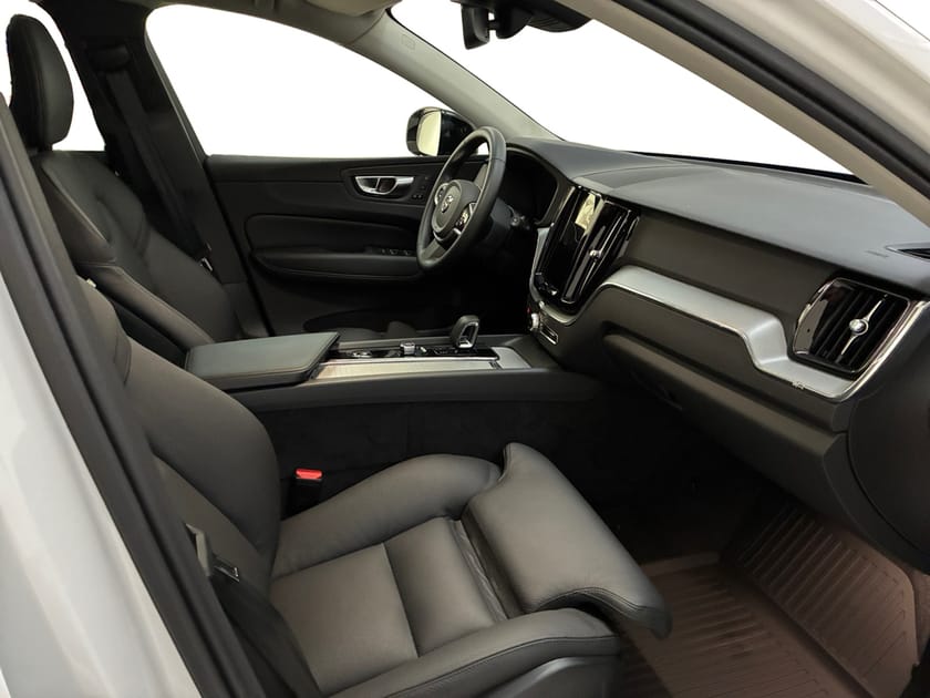 Bild 4 av Volvo XC60 T6 Plus Dark Nordic Edition