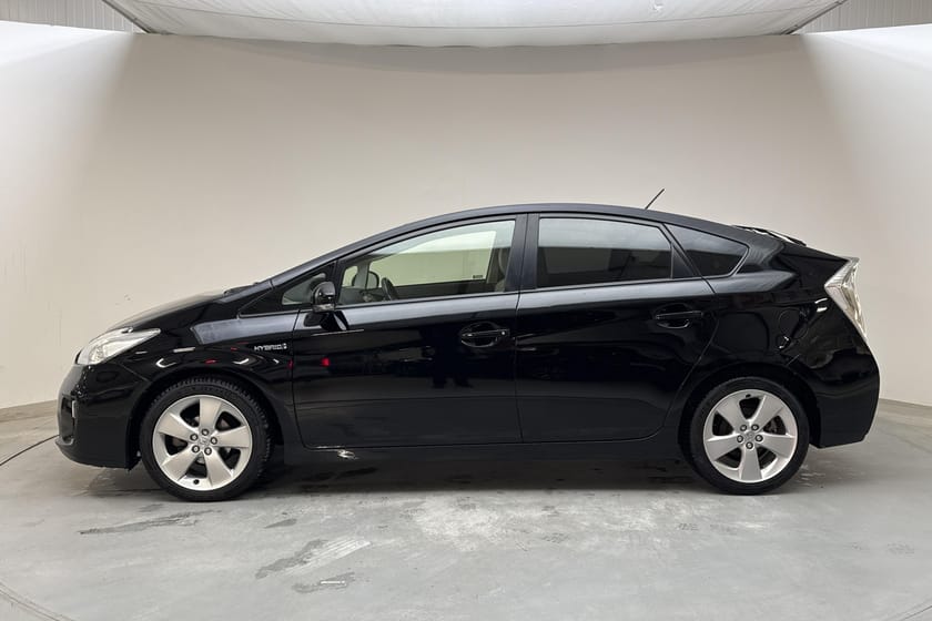 Bild 2 av Toyota Prius Hybrid 1.8 (99hk) Läder Backkamera