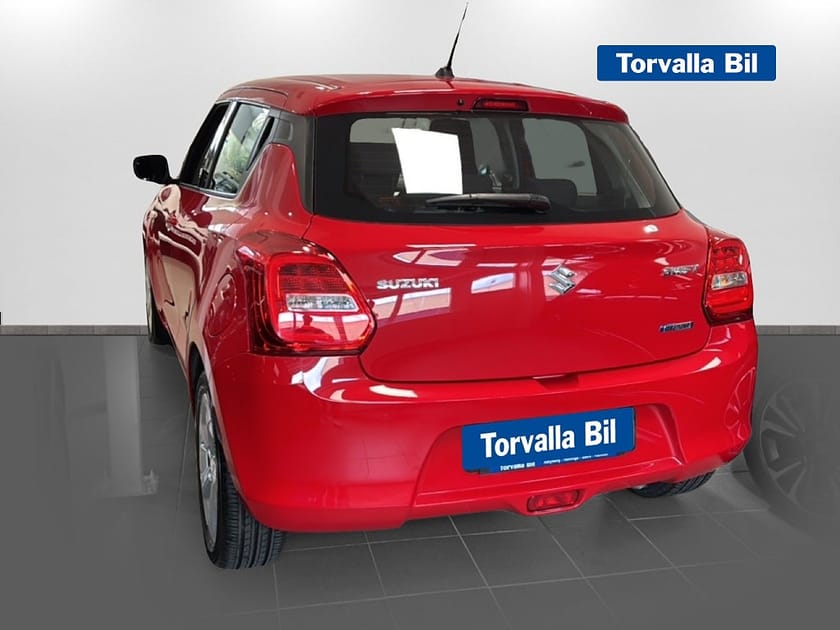 Bild 5 av Suzuki Swift Hybrid 83Hk Automat Adaptiv Farthållare Motorvärmare