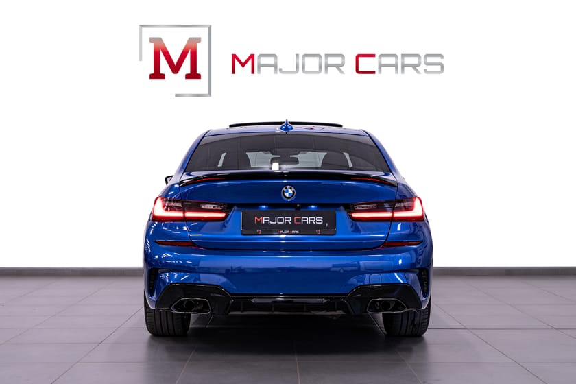 Bild 2 av BMW 330i Sedan M Sport Pano H/K Laser DAP 360° HuD Cockpit 258hk