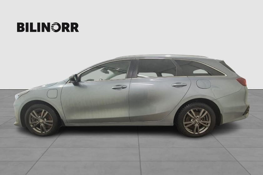 Bild 2 av Kia Ceed Sportswagon Plug-in Hybrid DCT V-HJUL