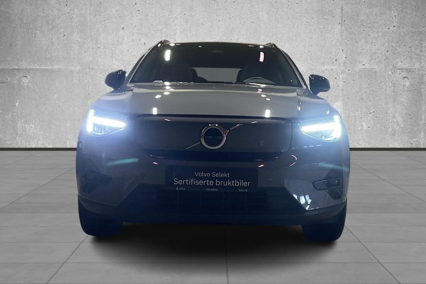 Bilde 3 av Volvo XC40 Recharge Twin motor AWD Plus - H.Feste, Google, Park. varmer