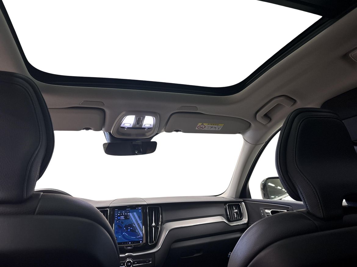 Volvo XC60 2023 - miniatyr 10