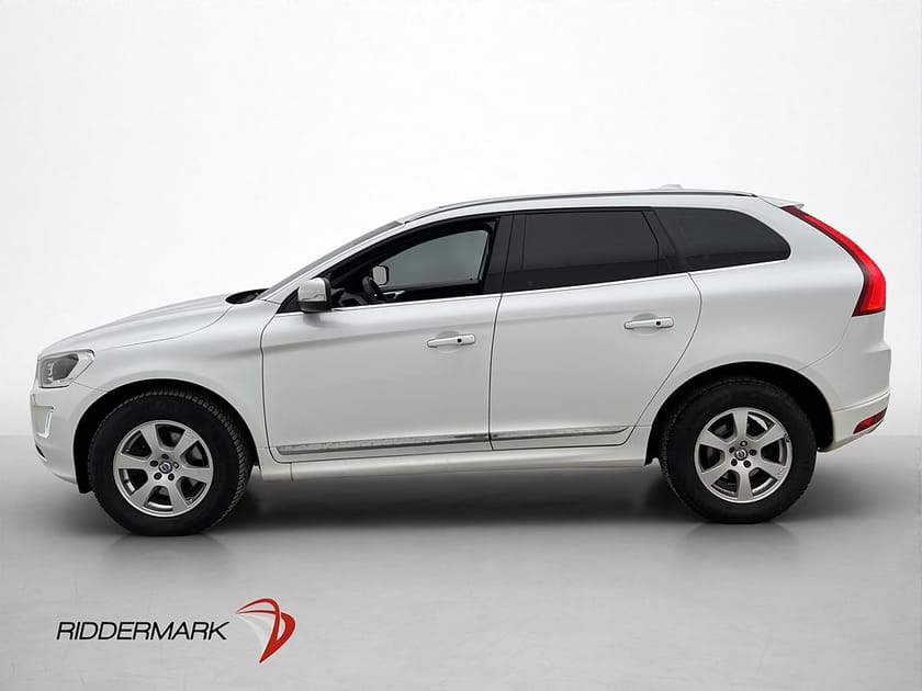 Bild 4 av Volvo XC60 D4 AWD Summum Pano BLIS Skinn VoC Värmare 190hk