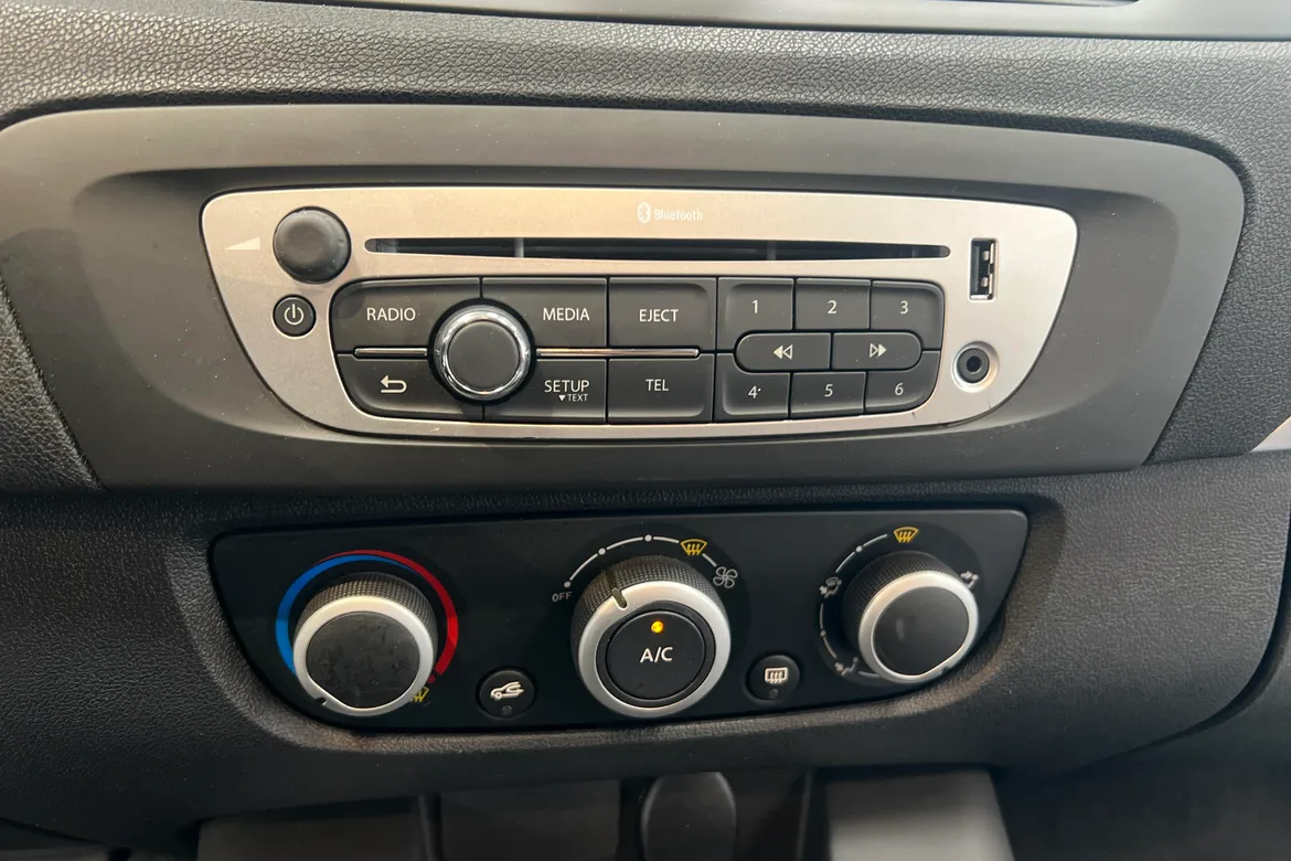 picture of a car