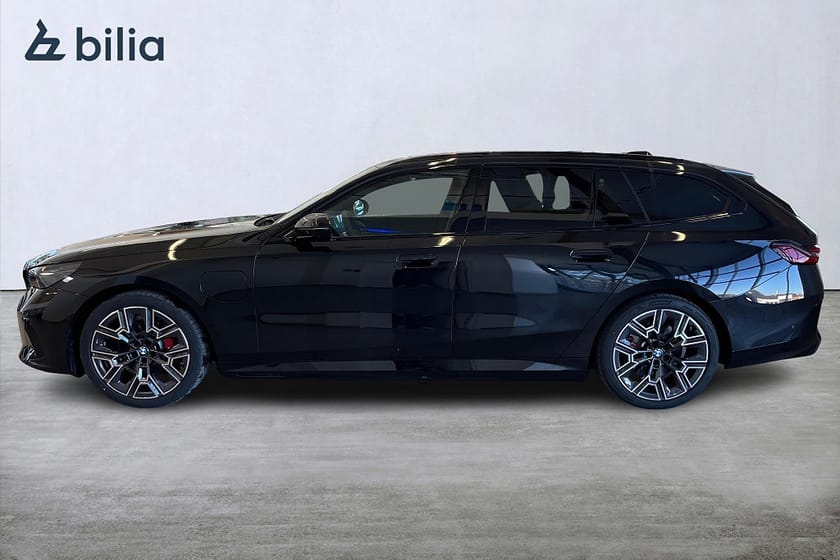 Bild 3 av BMW 530e xDrive Touring | M Sport PRO Business Edition | Bowers