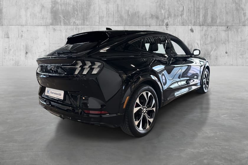 Bilde 5 av Ford Mustang Mach-E Standard Range AWD AWD/Hengerfeste/ 2 års Garanti/El Seter/Ryggekamera