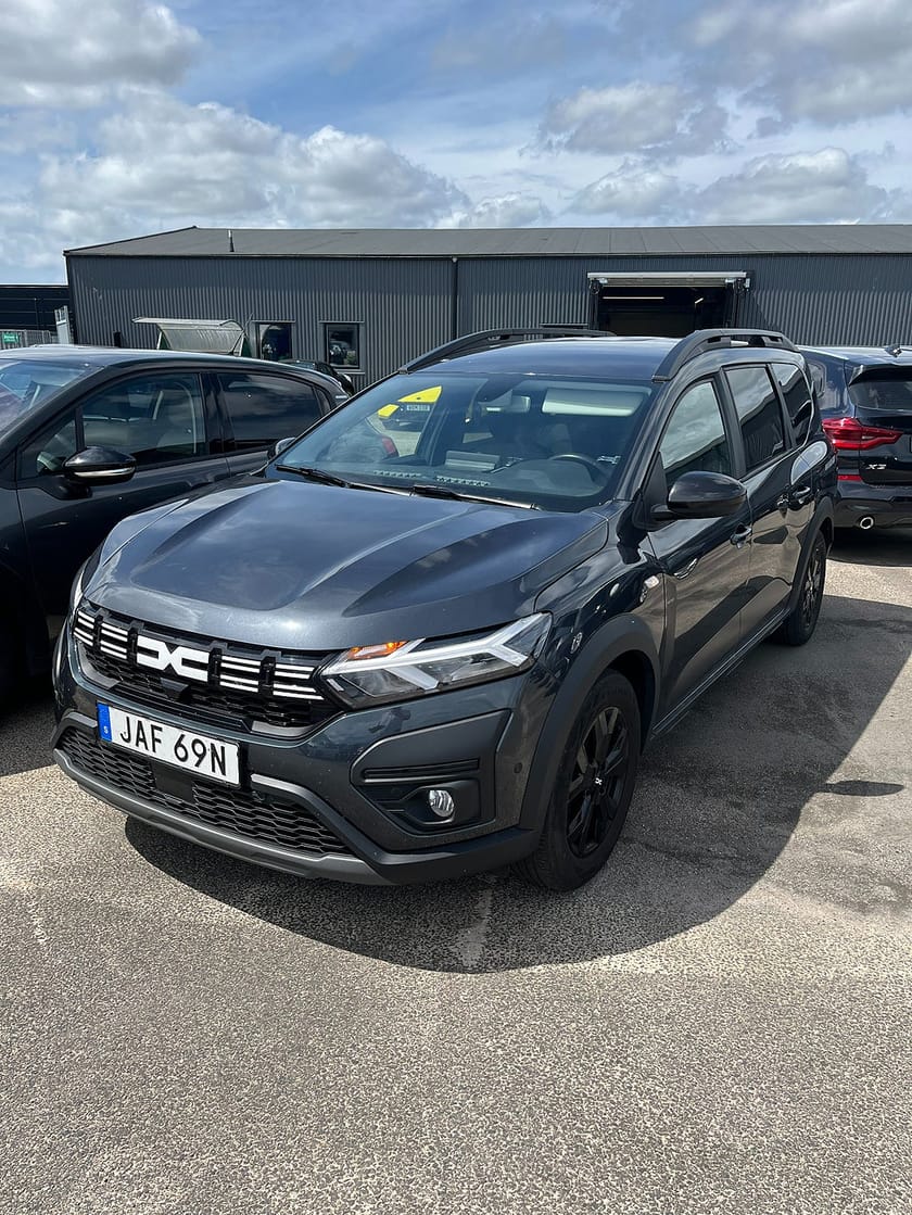Bild 1 av Dacia Jogger 7-sätes 1.0 TCe 110Hk / Backkamera / Dragkrok