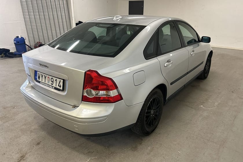 Bild 4 av Volvo S40 1.6 /SUPERDEAL 3,95%/FARTHÅLLARE/NY BES