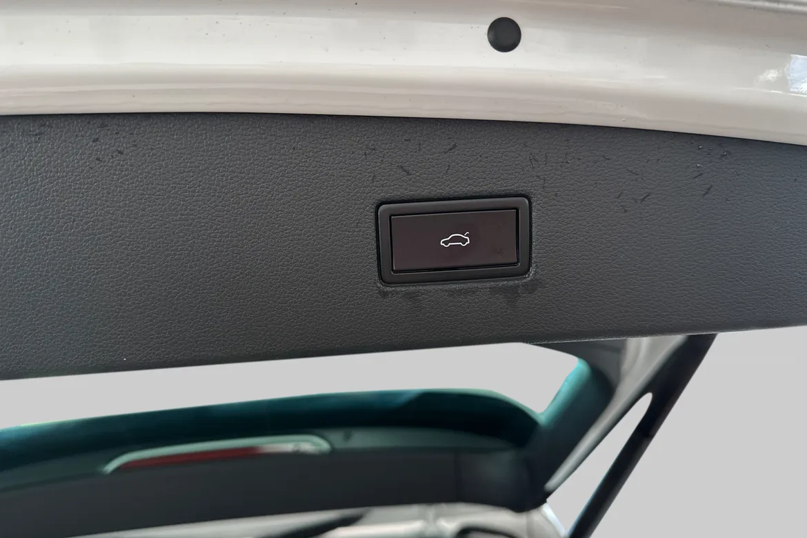 picture of a car