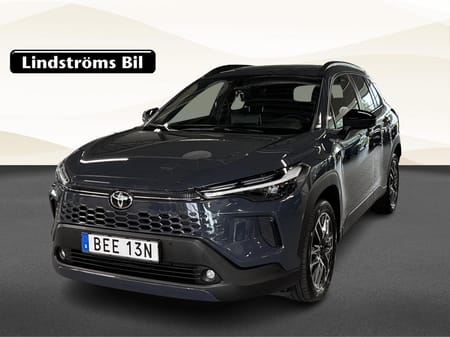 Toyota Corolla Cross Hybrid 1.8 Style Nya Karossen Vinterhjul