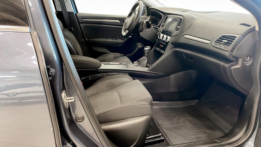 Bild 3 av Renault Mégane Sport Tourer 1.3 TCe, Manuell, 140Hk, 2023