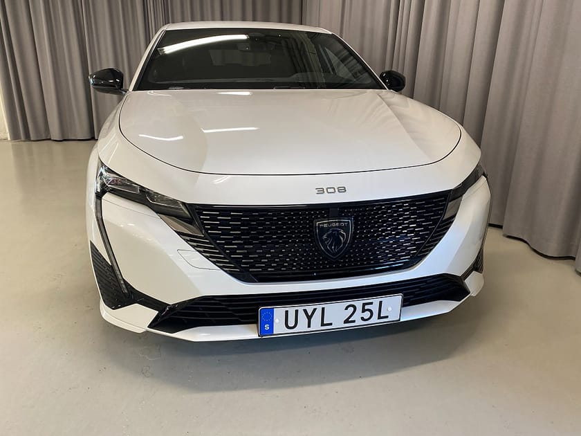 Bild 4 av Peugeot 308 Plug-In Hybrid 225 GT 225hk Navi Adaptiv farth