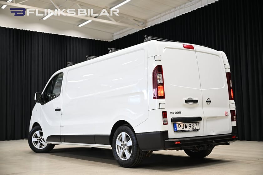 Bild 4 av Nissan NV300 Skåpbil dCi 120HK L2|V-Inredd|Drag|Värmare|EnÄgare