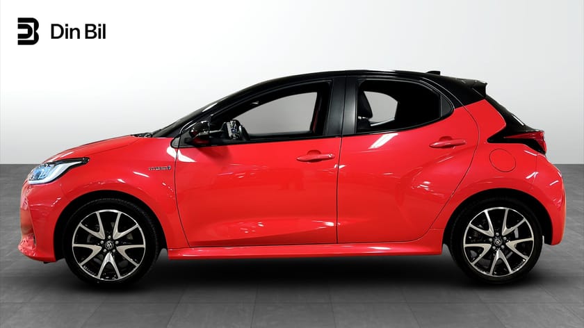 Bild 2 av Toyota Yaris Hybrid CVT 116hk/Premiere Edition m HUD Backkamera