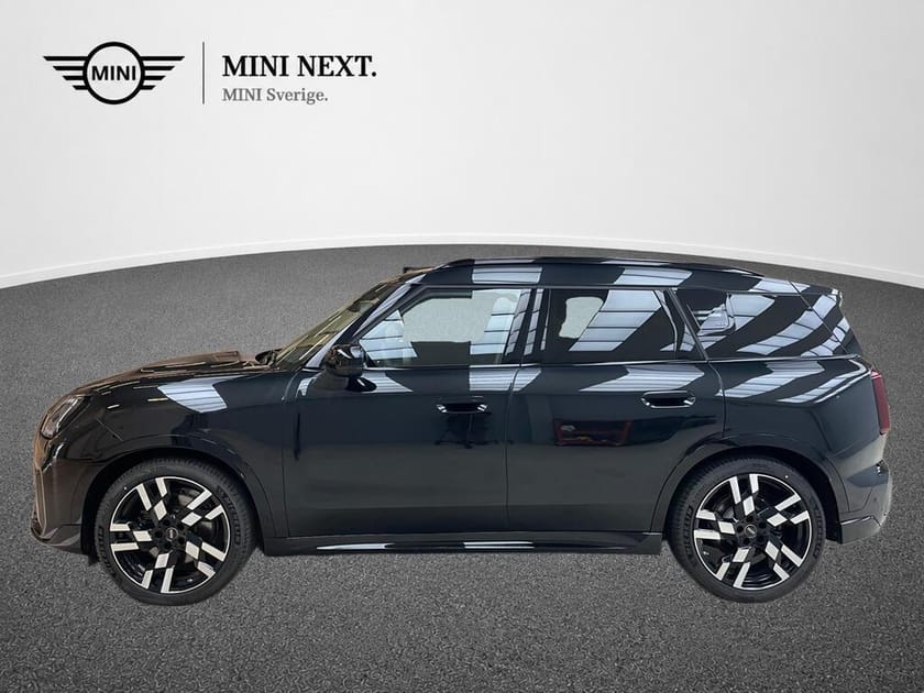 Bild 2 av MINI Countryman SE ALL4 John Cooper Works Trim, Paket L