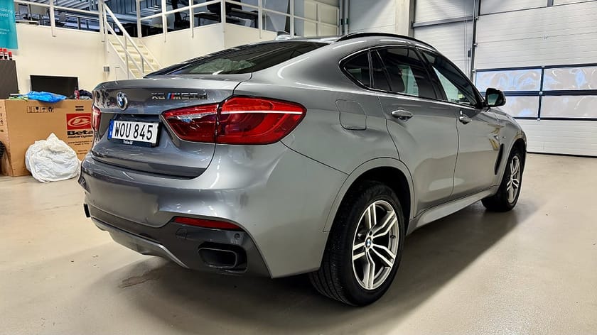 Bild 3 av BMW X6 M50d M-sport / 1 Ägare / Night vision / Webasto / HuD