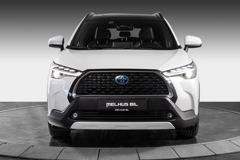 Bilde 2 av Toyota Corolla Cross Hybrid AWD-i Executive
