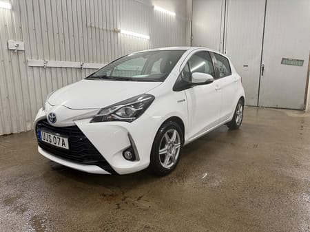 Toyota Yaris Hybrid e-CVT Active Euro 6