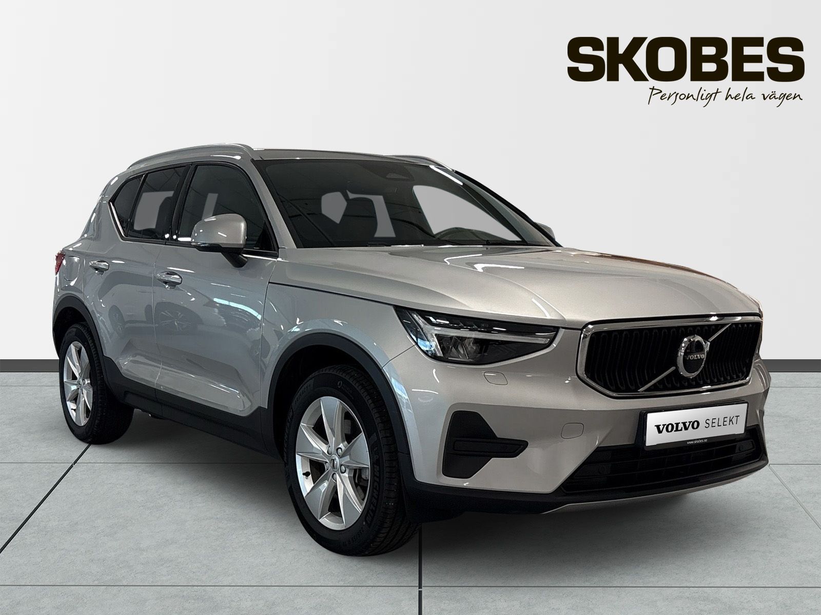 Volvo XC40 B4 FWD Bensin Core *Inkommande