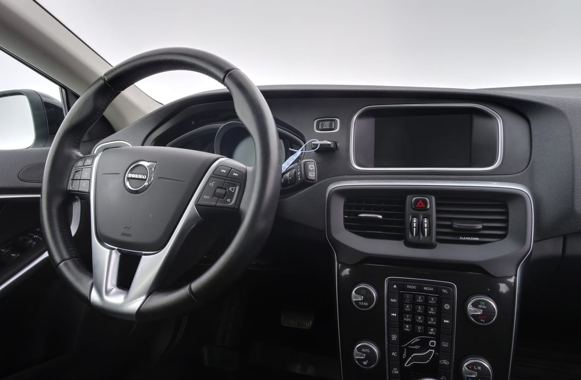 Volvo V40 2018 - miniatyr 8